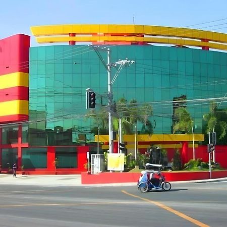 Hotel Sogo Tarlac Eksteriør billede