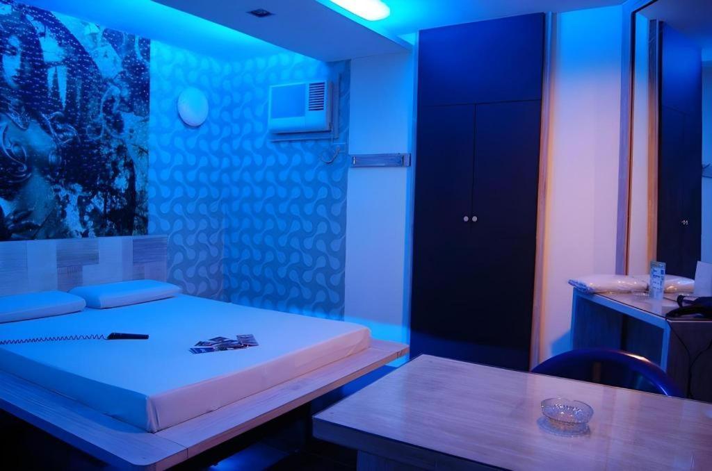 Hotel Sogo Tarlac Eksteriør billede