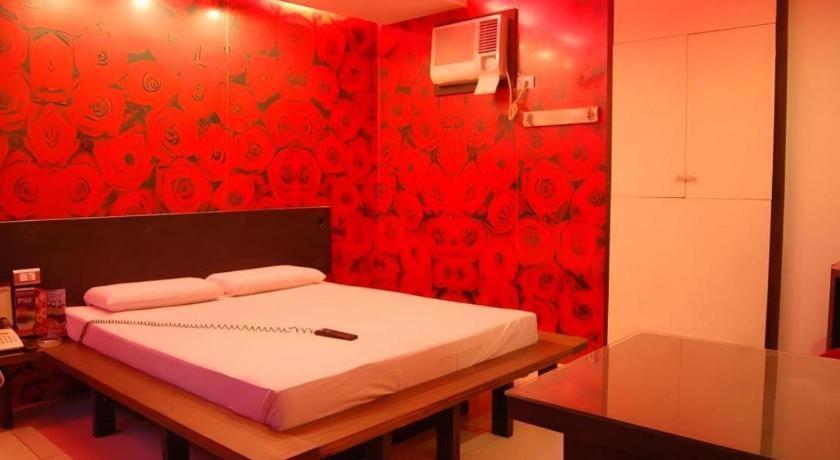 Hotel Sogo Tarlac Eksteriør billede